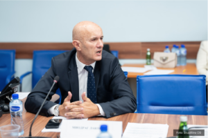 Miodraga Lakovića srušile sopstvene kolege!